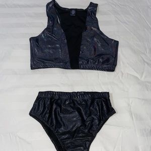 Shiny black two piece set
